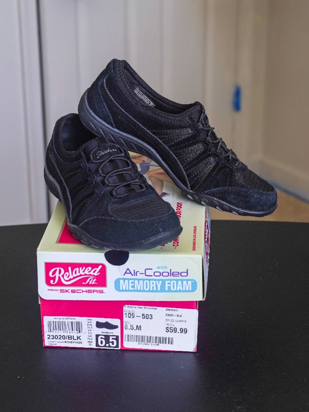 Skechers Black Active Breathe Easy Moneybags Slip Ons Womens 6.5